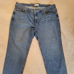 Madewell, the perfect vintage crop jeans, size 20W.